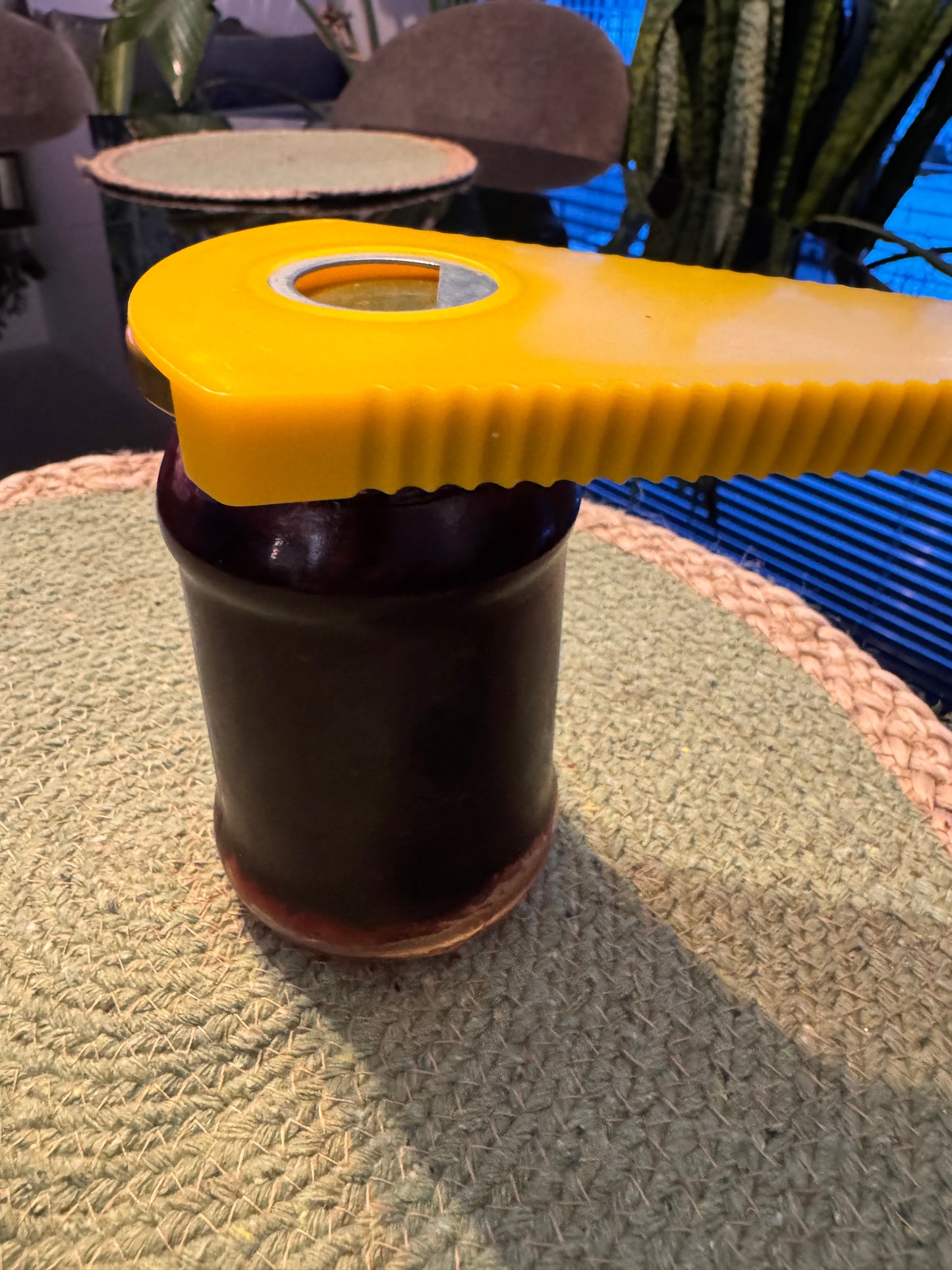 Otwieracz do słoików