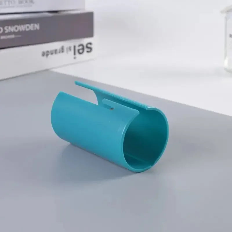 Przecinak do papieru prezentowego